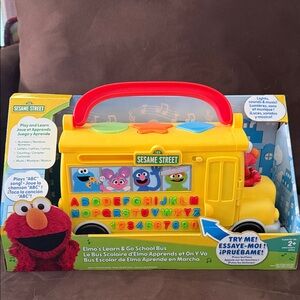 Sesame Street Play & Learn Yellow Bus